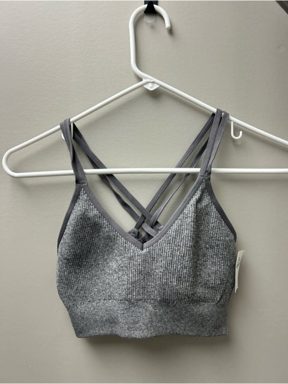 Aerie Women’s Grey Ribbed Sports Bra